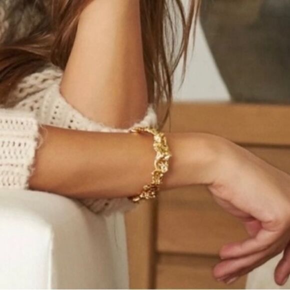 Amber Sceats - Emery Cuff  Gold Plated Bangle New MSRP $169 - Picture 5 of 5